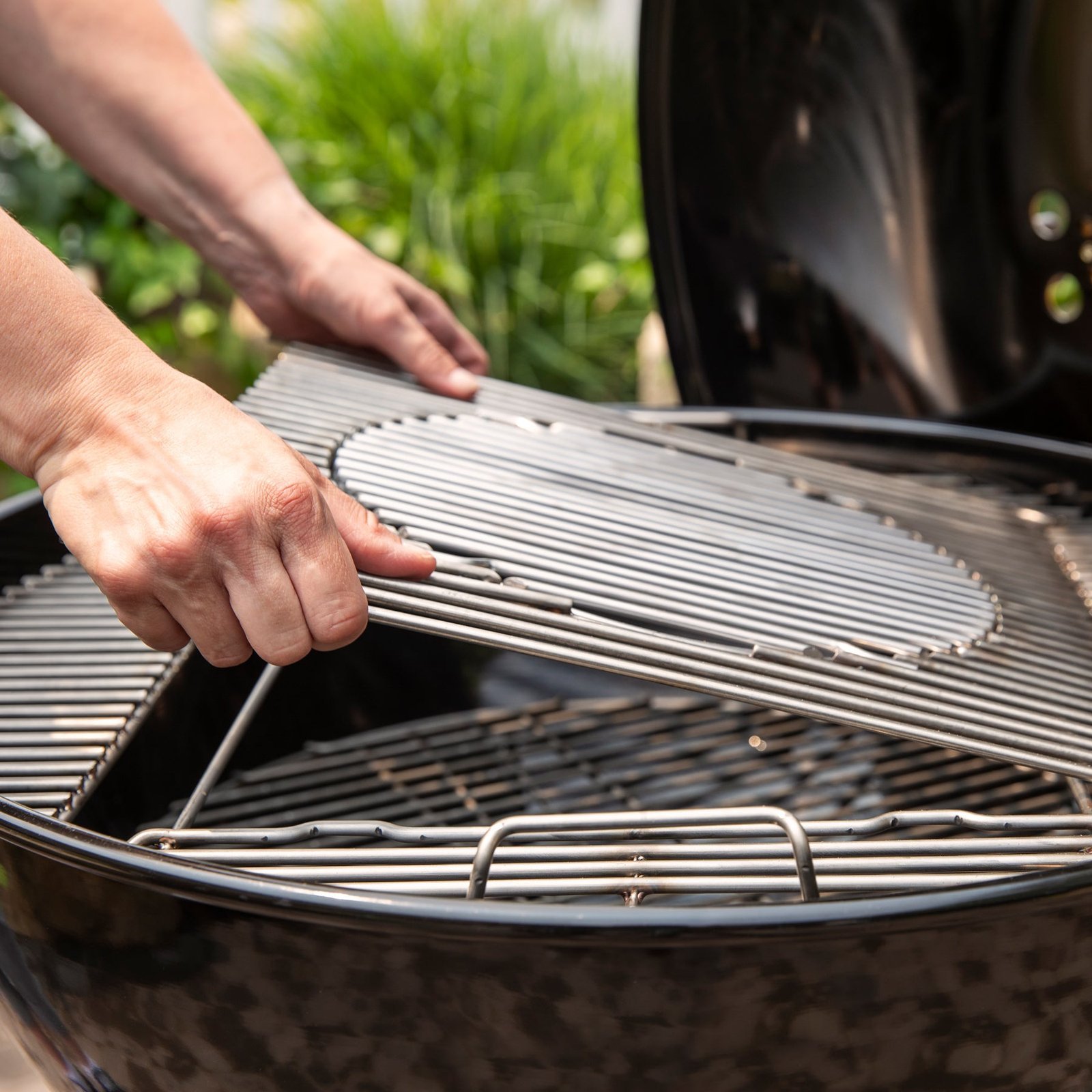 26” Master-Touch™ Charcoal Grill - Image 3