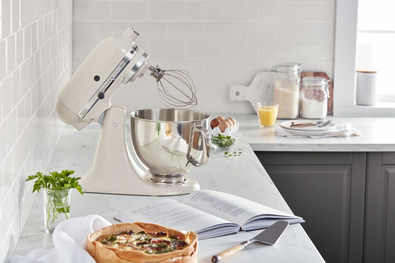 KitchenAid Artisan Series 5-Quart Tilt-Head Stand Mixer - KSM150PSMH, Milkshake - Image 6