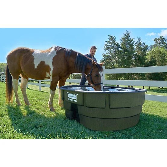 Rubbermaid 300 gal. Structural Foam Stock Tank - Image 2