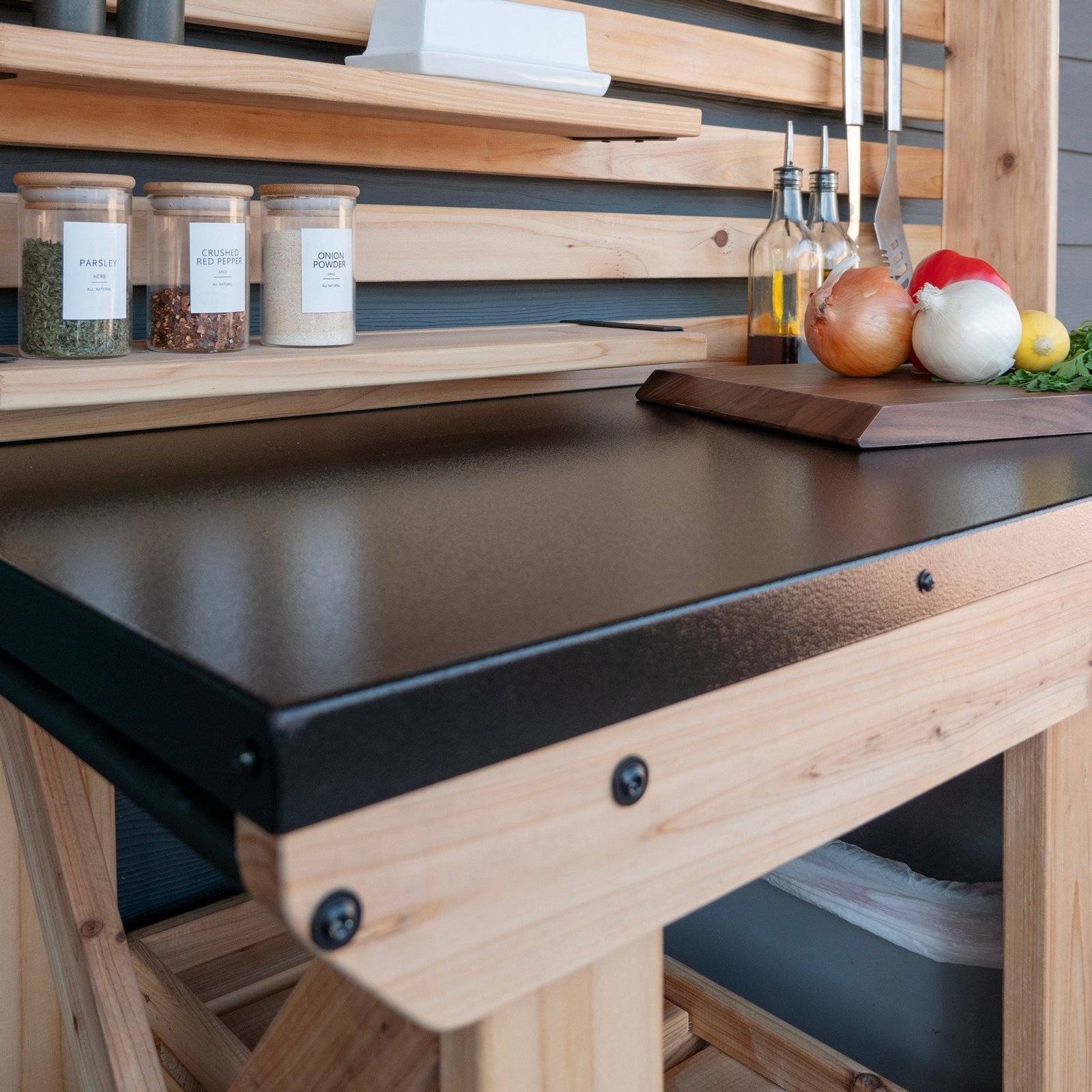 Hutch/Serving Station - Image 5