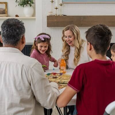 Lifetime 48-Inch Round Nesting Table - Image 46