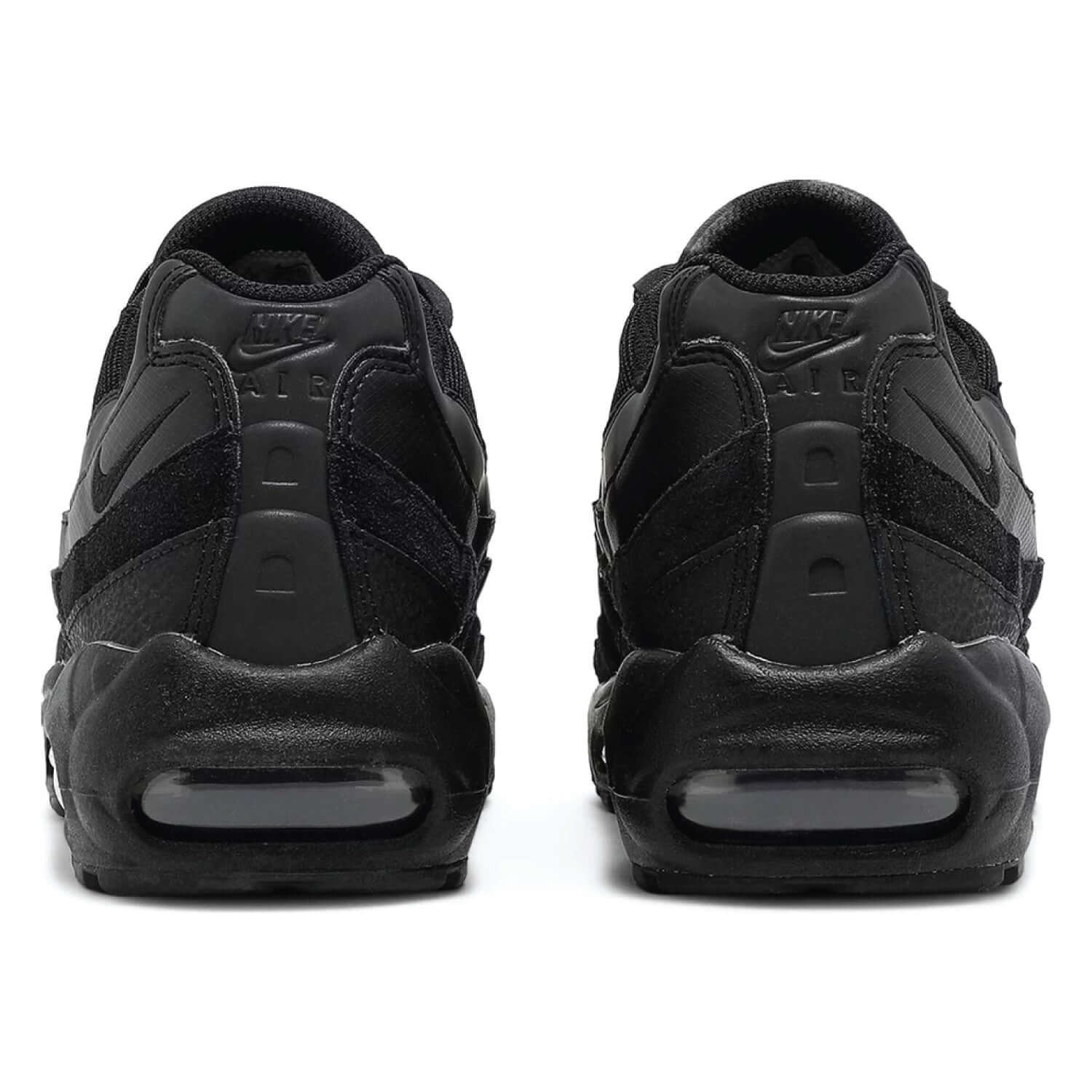 Air Max 95 Essential 'Triple Black' - Image 3
