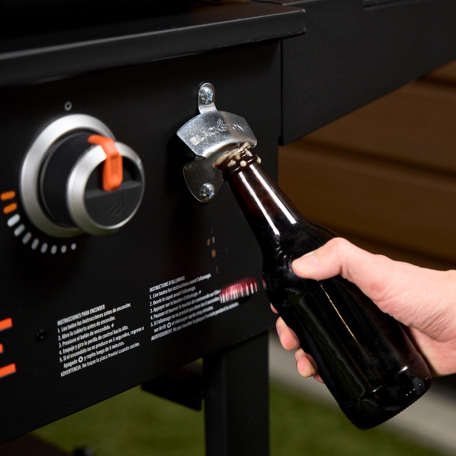 Blackstone Original Outdoor Griddle, 4-Burner 36" Propane Flat Top Grill with Hood, Black - Image 9